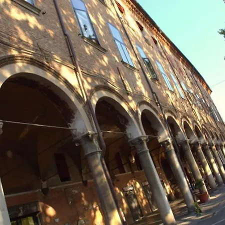 شقة Mansarda In Fiabesco Palazzo Rinascimentale فيرّارا